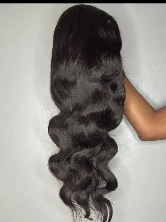 28 inch  Body Wave Front Human Hair Wig Lace Frontal Wigs For Women Brazilian Hair