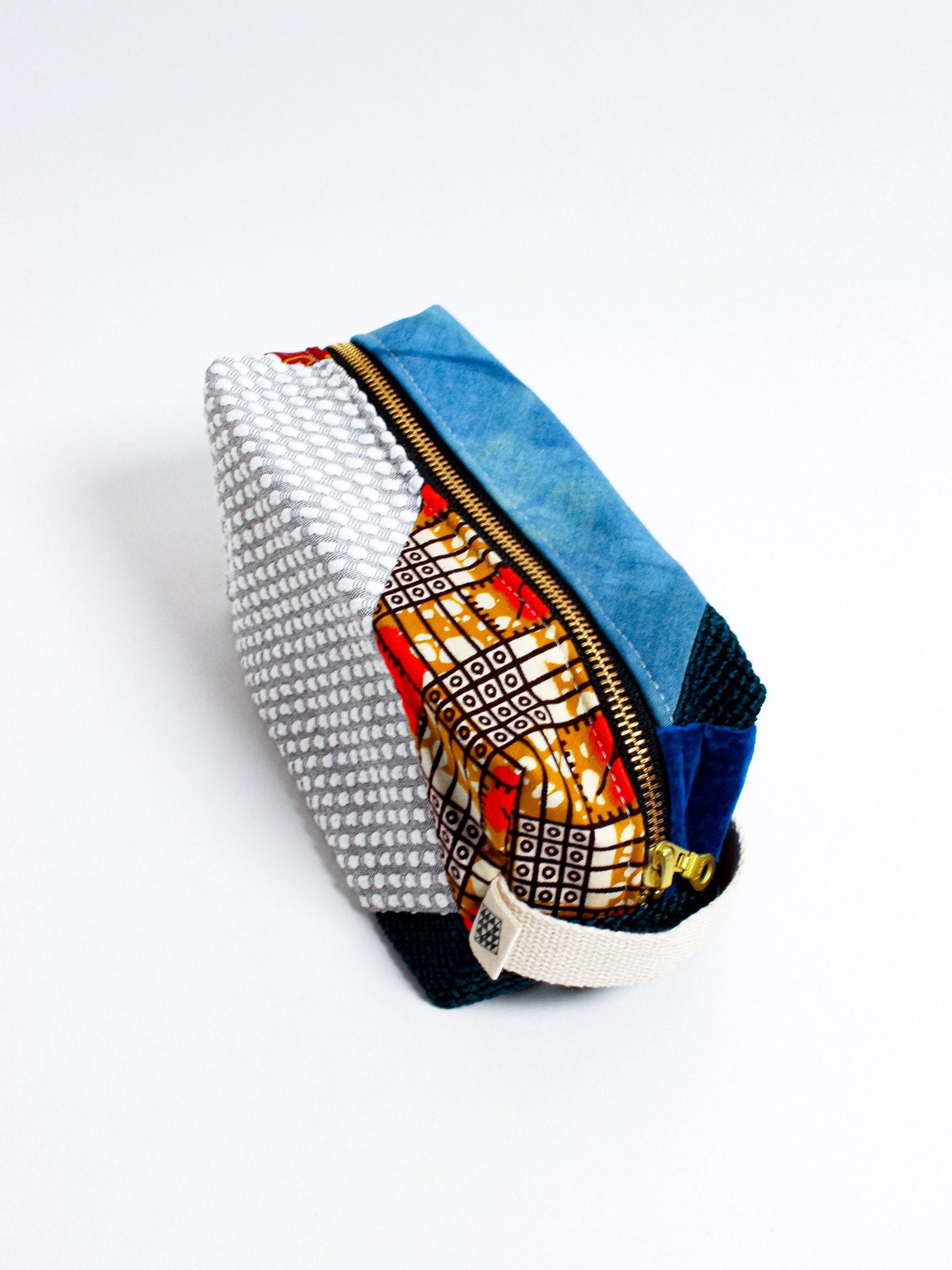 Patchwork Toiletry Pouch - Les Textiles Vagabonds - Berte