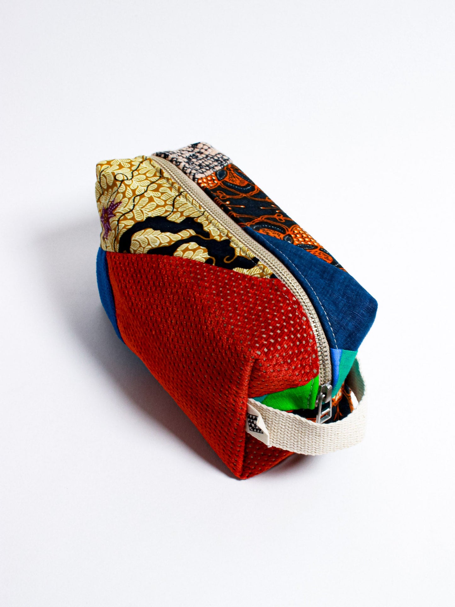 Patchwork Toiletry Pouch - Les Textiles Vagabonds - Berte