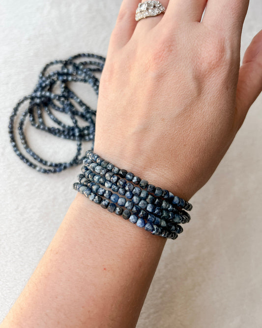 Sapphire Crystal Stretch Bracelet | 7 inches