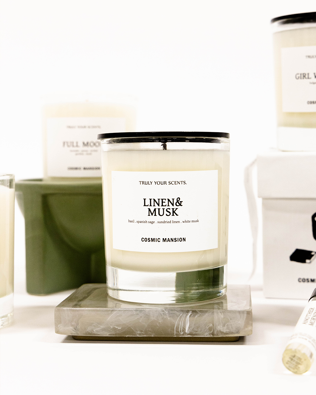 Cosmic Mansion Candle 240g (4 types)