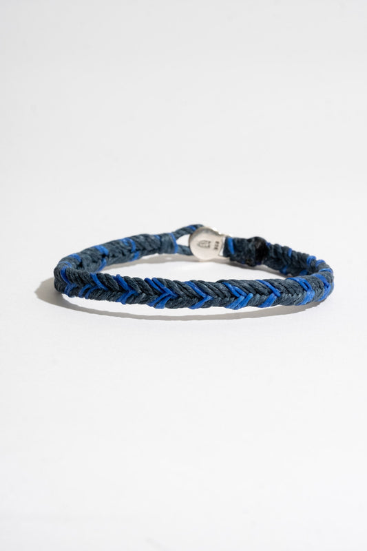 Classic Fishtail Button Bracelet in Denim Royal Fleck